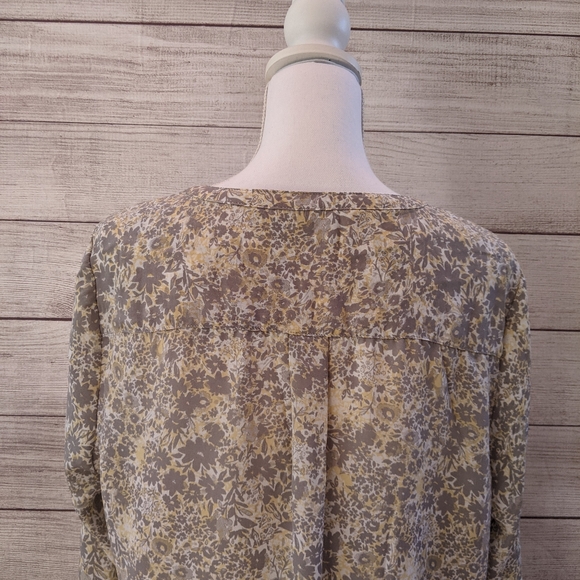 Adrianna Papell top, size Large yellow, white and - Picture 4 of 10